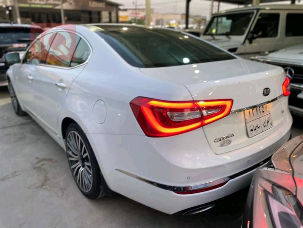 Kia Cadenza
